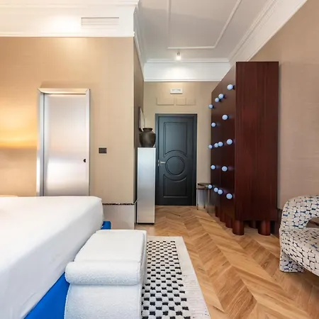 Hotel The Couper Umiltà 3*