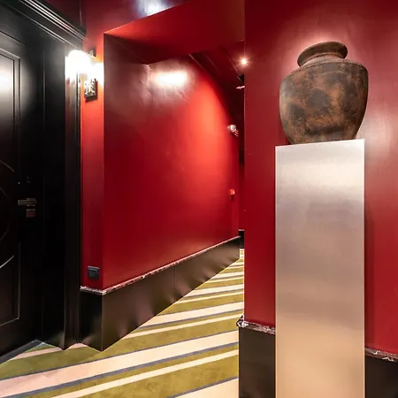 מלון The Couper Umilta 3*