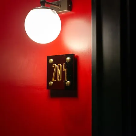 The Couper Umilta 3*