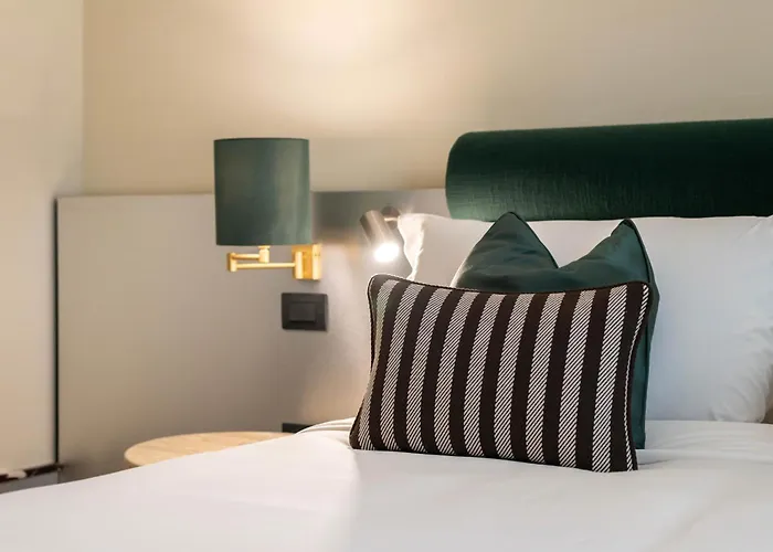 The Couper Umilta 3*