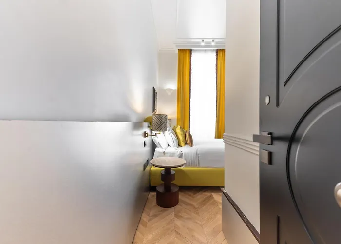 Hotel The Couper Umilta Rome